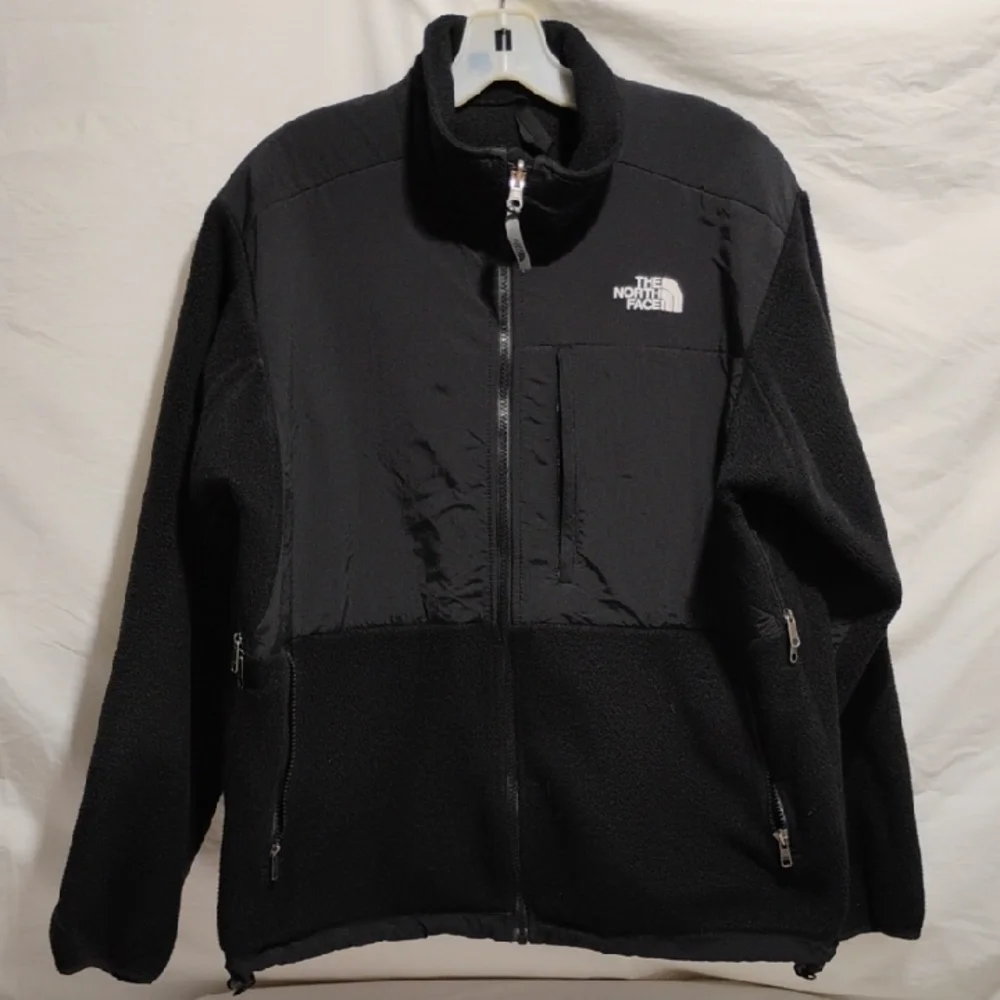 (BX47) SALE! The North Face Womens Retro Black Denali Jacket Sz.L Gently Worn